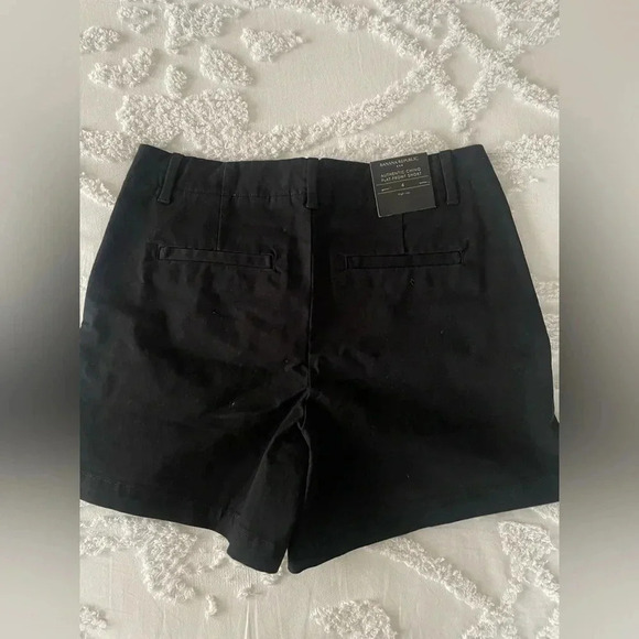 Banana Republic Flat-Front Chino Short - Picture 5 of 11